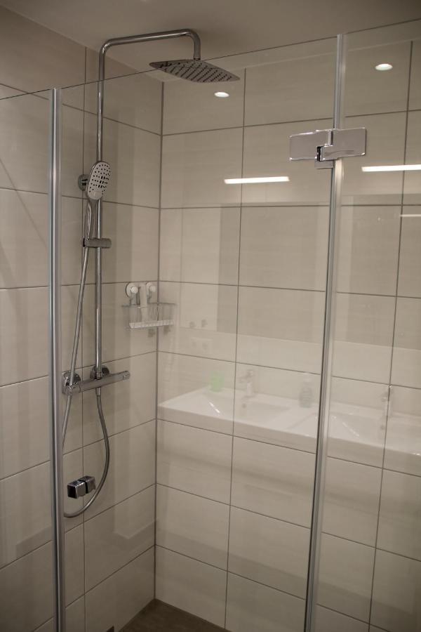 Bruchbude Mit Meerblick Binz Exterior foto