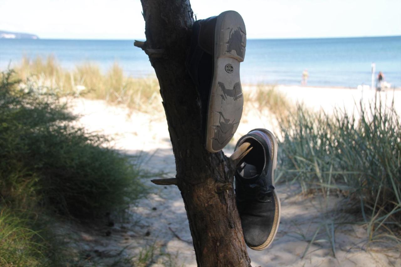 Bruchbude Mit Meerblick Binz Exterior foto