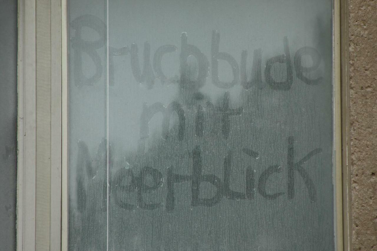 Bruchbude Mit Meerblick Binz Exterior foto
